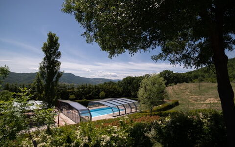 Villa Trivigno: Pianta, Nube, Cielo, Paesaggio Naturale, Albero, Legna, Villetta, Corpo D'Acqua, Montagna, Paesaggio