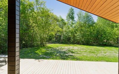 Nicolas - 500M from the Sea