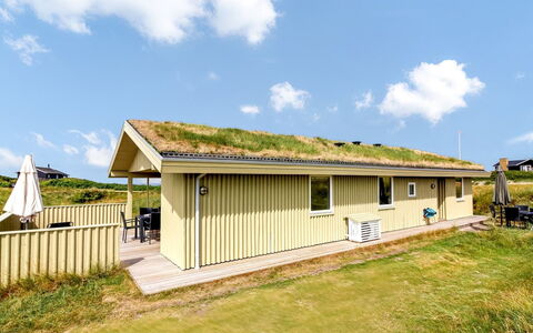 Pinja - 400M from the Sea: Casa, Tetto, Casa, Villetta, Capannone, Edifici Giardino, Raccordo, Cortile, Log Cabin, Capanna