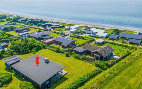 Niesina - 100M from the Sea: Legna, Tetto, Architettura, Casa, Casa, Villetta, Raccordo, Latifoglie, Pendenza, Estate