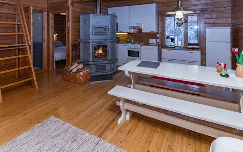 Pohjaslahdentie 17 B: Legna, Casa, Villetta, Latifoglie, Soffitto, Pavimento In Legno, Color Legno, Log Cabin, Plank, Soggiorno