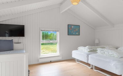 Santeri - 180M from the Sea