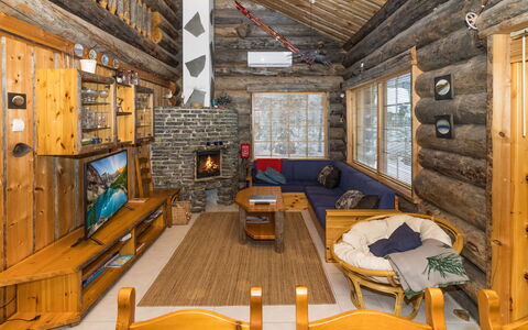 Kelovalta 1B: Legna, Soffitto, Villetta, Casa, Mobilia, Log Cabin, Color Legno, Camera, Latifoglie, Fascio