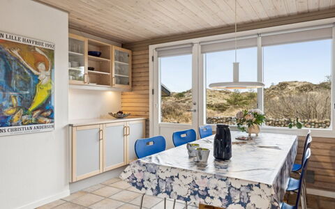Selenia - 1Km from the Sea: Mobilia, Interior Design, Pavimentazione, Legna, Pavimento, Cucina, Soffitto, Controsoffitto, Illuminazione, Camera