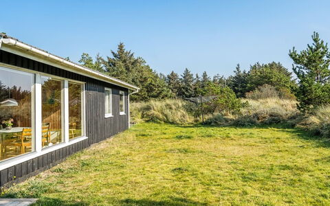 Swenki - 700M from the Sea: Tetto, Casa, Casa, Villetta, Porta, Raccordo, Deck, Portico, Plank, Latifoglie