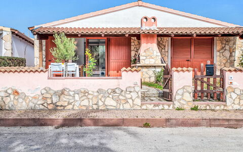 Momo: Cielo, Pianta, Costruzione, Finestra, Porta, Lotto, Zona Residenziale, Villetta, Area Rurale, Paesaggio