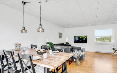 Vicente - 800M from the Sea