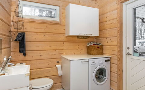 Villa Lagerlöf: Mobilia, Interior Design, Pavimentazione, Pavimento, Tavolo, Soffitto, Cucina & Sala Da Pranzo Tavolo, Illuminazione, Sedia, Casa
