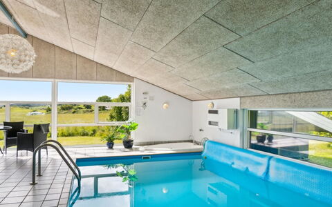 Katharine - 175M from the Sea: Legna, Casa, Portico, Deck, Latifoglie, Tetto, Color Legno, Pavimento In Legno, Eco Hotel