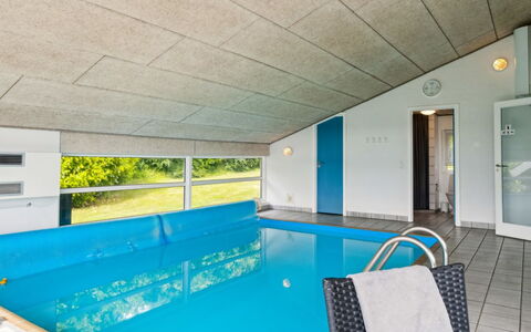 Katharine - 175M from the Sea: Legna, Casa, Portico, Deck, Latifoglie, Tetto, Color Legno, Pavimento In Legno, Eco Hotel