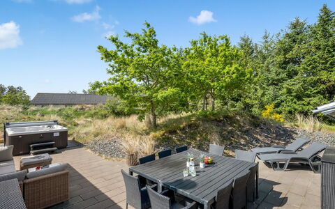Jeldrik - 1.5Km from the Sea: Casa, Tetto, Casa, Villetta, Capannone, Edifici Giardino, Raccordo, Cortile, Log Cabin, Capanna