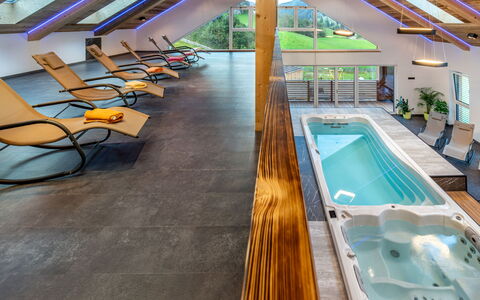 Stein an der Enns 613: Acqua, Piscina, Interior Design, Costruzione, Architettura, Legna, Pavimento, Tempo Libero, Pavimentazione, Immobiliare