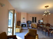 Villa Rinaldo In Cosenza With Private Garden