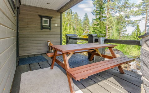 Käränkkä: Albero, Banca, Casa, Villetta, Lago, Stagno, Foresta, Log Cabin