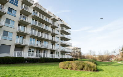 Whispering Waves with Parking & Terrace