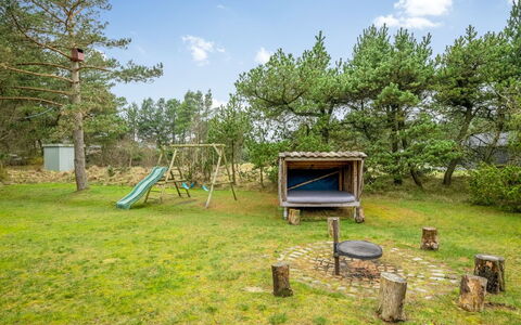 Orm - 2.3Km from the Sea: Villetta, Capannone, Capanna, Agriturismo, Prateria, Baracca, Fienile, Log Cabin, Edifici Giardino