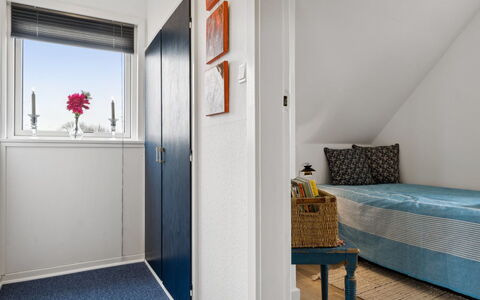 Fentje - 200M from the Sea: Mobilia, Interior Design, Pavimentazione, Pavimento, Soffitto, Camera, Sedia, Tavolo, Appartamento, Cucina & Sala Da Pranzo Tavolo
