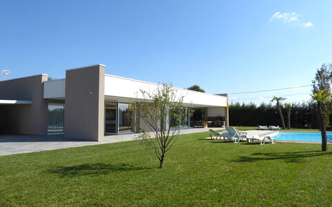 Stima Home, Padova, Pool, Ac: Architettura, Casa, Lotto, Shade, Calcestruzzo, Landscaping, Estate, Cortile, Giardino, Prato