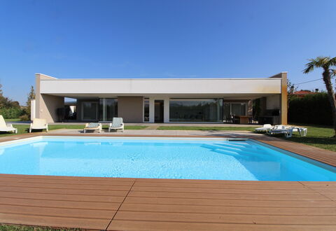 Stima Home, Padova, Pool, Ac: Piscina, Materiale Composito, Ricorrere, Shade, Eco Hotel, Landscaping, Estate, Design, Villa, Cortile