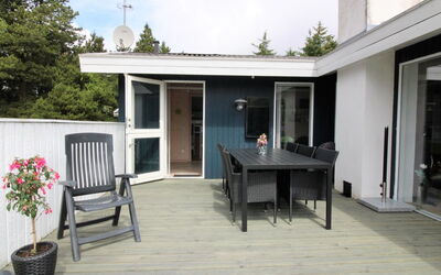 Atla - 2.5Km from the Sea