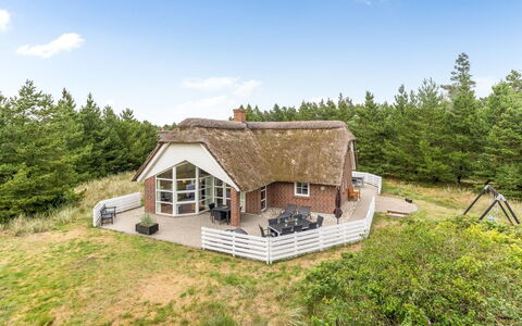Ronna - 2.2Km from the Sea: Casa, Tetto, Casa, Villetta, Capannone, Edifici Giardino, Raccordo, Cortile, Log Cabin, Capanna