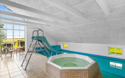 Joseline - 1.8Km from the Sea