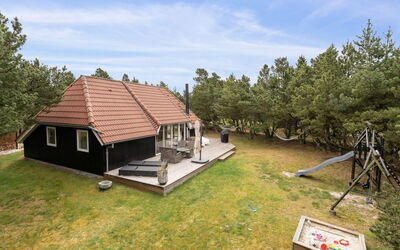 Ginna - 1.3Km from the Sea