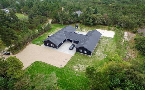 Jeneke - 1.6Km from the Sea: Casa, Casa, Villetta, Estate, Cortile, Agriturismo, Raccordo, Edifici Giardino, Portico