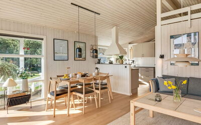 Eltje - 4Km from the Sea