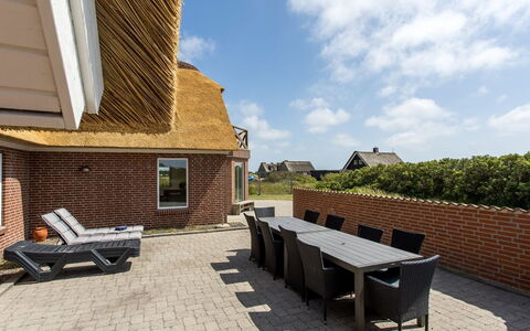 Stillan - 150M from the Sea