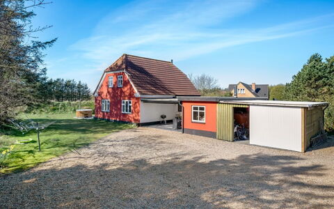 Thorlak - 1Km from the Sea