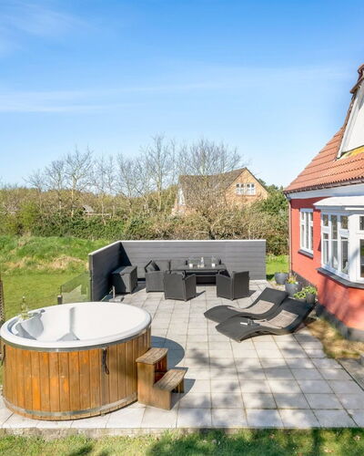 Thorlak - 1Km from the Sea