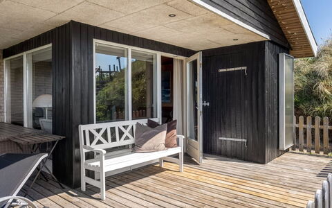 Letje - 500M from the Sea: Legna, Casa, Portico, Deck, Latifoglie, Tetto, Color Legno, Pavimento In Legno, Eco Hotel