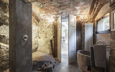 Mulino Morandi: Cornice, Legna, Pavimentazione, Soffitto, Insediamento Umano, Porta, Costruzione, Sedia, Camera