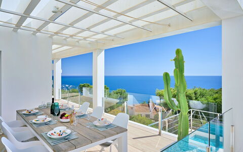 Villa Ola: Mobilia, Proprietà, Cabinetry, Comfort, Finestra, Costruzione, Specchio, Legna, Telaio Del Letto, Letto