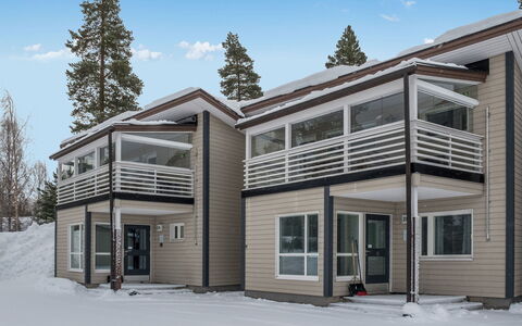Vuokatinranta Suite 2 B: Raccordo, Casa, Inverno, Congelamento, Villetta, Neve, Balcone, Portico, Finestra A Ghigliottina