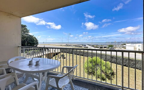 Le Bellevue: Shade, Balcone, Recinzione