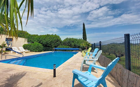 Les Lauriers Blancs: Piscina, Blu, Mobili Da Esterno, Mobilia, Ricorrere, Tempo Libero, Materiale Composito, Shade, Lettino, Landscaping