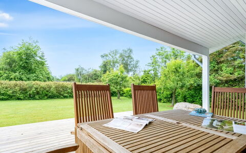 Mira - 500M from the Sea: Casa, Casa, Porta, Tetto, Villetta, Estate, Giardino, Shade, Raccordo, Cortile