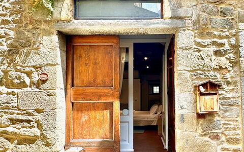 Vicolo Della Scala Rooms: Proprietà, Porta, Costruzione, Legna, Architettura, Brick, Porta A Casa, Facciata, Muratura