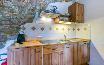Ortensia 921.5: Cabinetry, Controsoffitto, Rubinetto, Bianca, Cassetto, Legna, Cucina, Lavello, Color Legno, Scaffalature