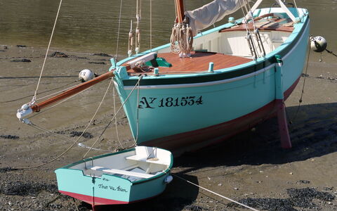 Maison Ker Anna: Acqua, Barca, Veicolo, Moto D'Acqua, Barche E Nautica - Macchine E Materiali, Legna, Architettura Navale, Gas, Skiff, Trasporto Di Acqua