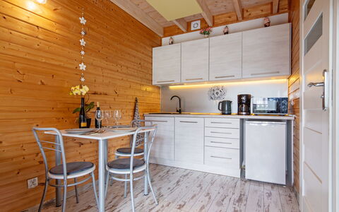 Nemo: Legna, Pavimentazione, Interior Design, Pavimento, Pavimento In Legno, Mobilia, Cucina, Controsoffitto, Color Legno, Camera