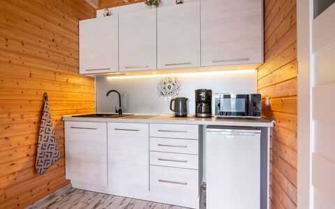 Nemo: Legna, Pavimentazione, Pavimento, Interior Design, Cucina, Controsoffitto, Mobilia, Pavimento In Legno, Color Legno, Cabinetry