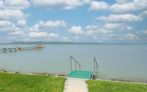 Balatonlelle 101: Risorse Idriche, Nube, Costiera E Morfologie Oceanic, Mare, Banca, Costa, Oceano, Riva, Serbatoio, Suono