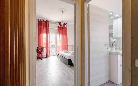 Maison Loreto: Proprietà, Interior Design, Legna, Architettura, Bagno, Pavimento, Pavimentazione, Idraulico Fixture, Proprietà Del Materiale