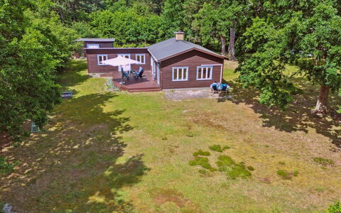 Heidl - 1.3Km to the Fjord: Legna, Tetto, Architettura, Casa, Casa, Villetta, Raccordo, Latifoglie, Pendenza, Estate
