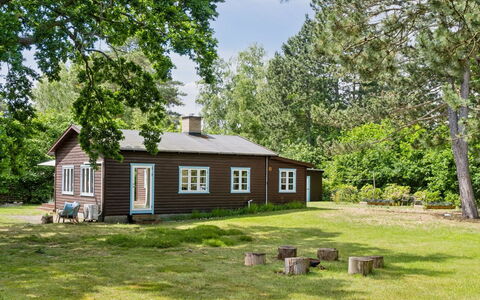 Heidl - 1.3Km to the Fjord: Legna, Tetto, Architettura, Casa, Casa, Villetta, Raccordo, Latifoglie, Pendenza, Estate