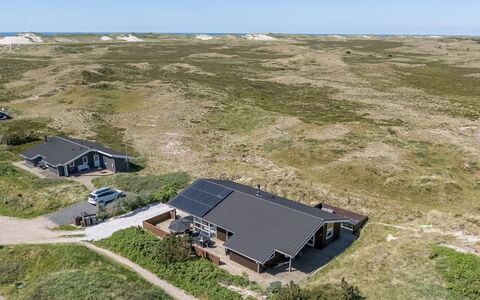 Aurore - 700M from the Sea: Erba, Pascolo, Paesaggio, Ecoregione, Plain, Comunita 'Impianto, Lotto, Mobili Da Esterno, Prateria, Shrubland