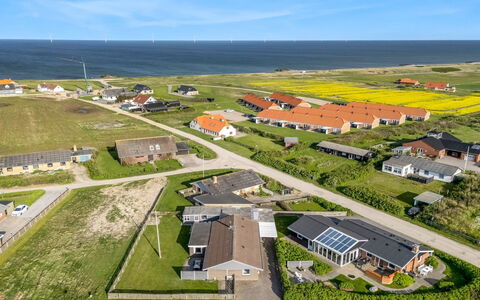 Mads - 400M from the Sea: Zona Residenziale, Visione Globale, Lotto, Fotografia Aerea, Sobborgo, Estate, Immagini